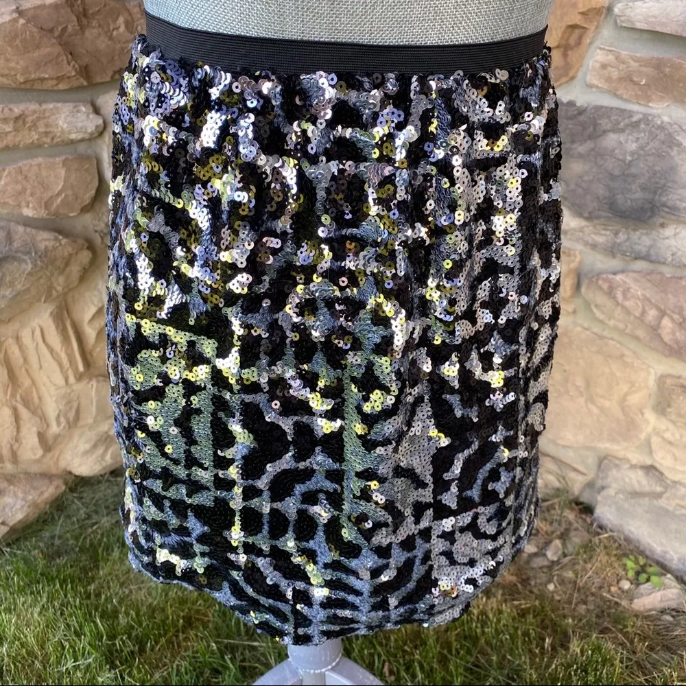 Parabola Sequin Mini Skirt Black - Image 3