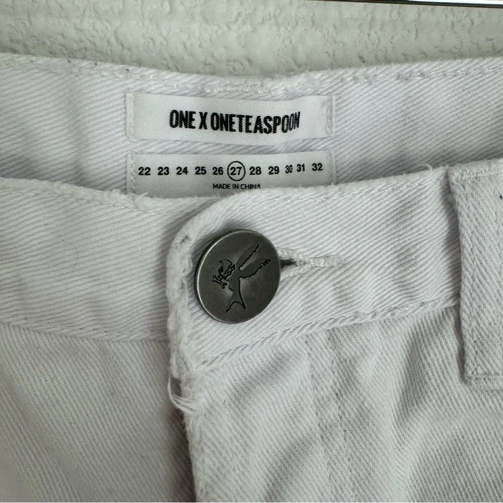 White Denim Bandit Shorts Relaxed Button Fly Size 27 - Image 5