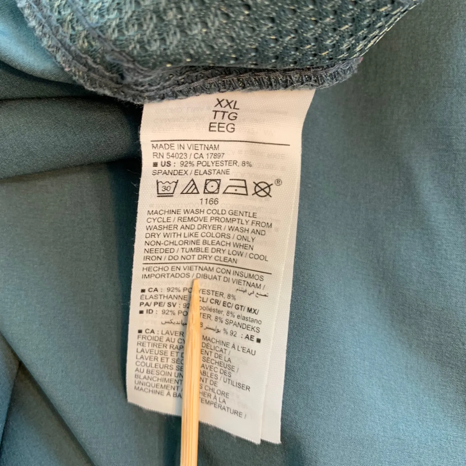 Old Navy Stretch Tech Cargo Capris Women XXL Teal Quick Dry Drawstring - Image 4