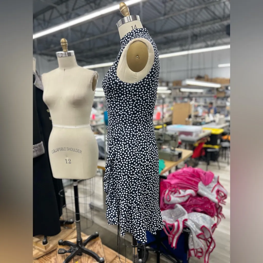 Betsey Johnson Ruffled Mock-Neck Dress 12 - Image 4