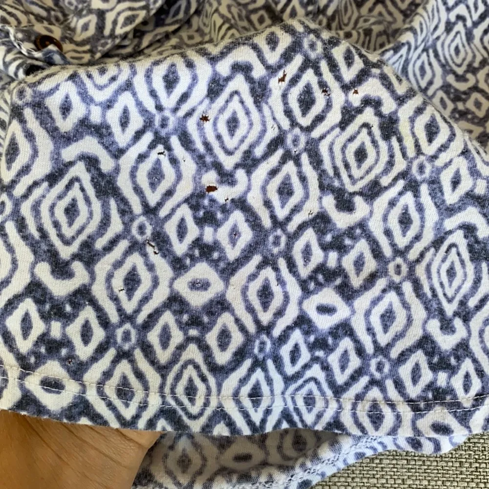 Petite large patterned blouse - Image 9