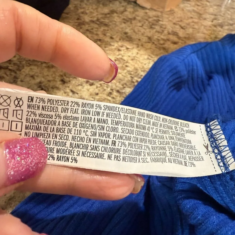 Blue Ribbed Long Sleeve Knit Top Size Small - Image 4