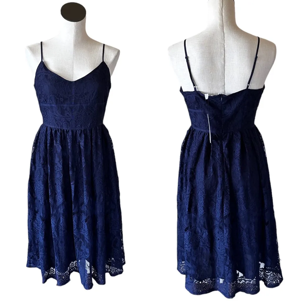 NWT BB DAKOTA Women's Sutton Fit N Flare Lace Dress NAVY SZ-6 - Image 3