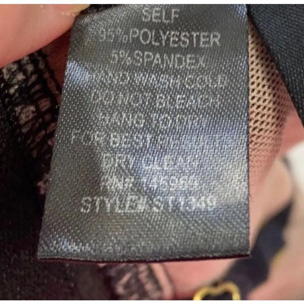 Storia Front V-Strap Mesh Black Bralette W/ Lining Size Small - Image 8