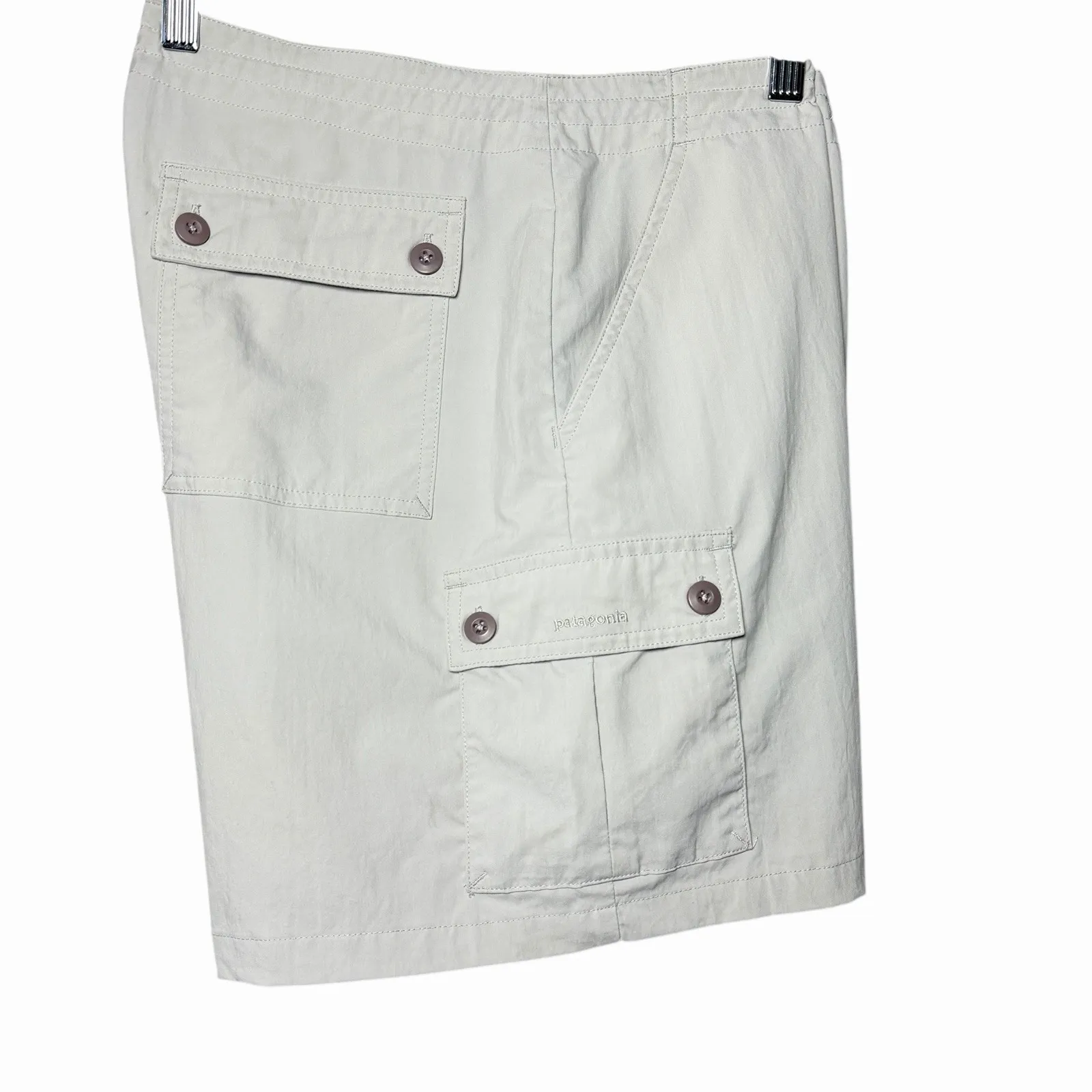 Patagonia Women's Cargo Shorts Size 8 Khaki Cotton Outdoor Hiking Utility - Image 4