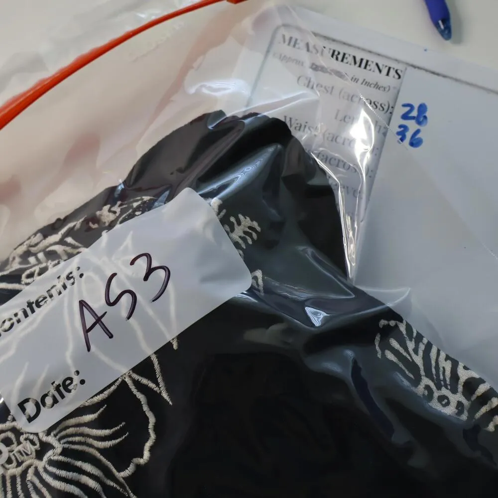 VTG Black Embroidered Flowers Cardigan Womens 5X Rayon Handmade Whimsigoth Fairy - Image 5