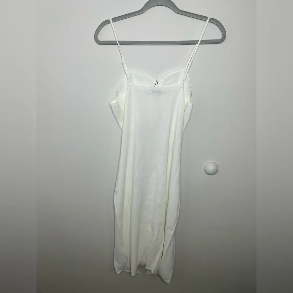Elegant White Spaghetti Strap Dress Size L - Image 4