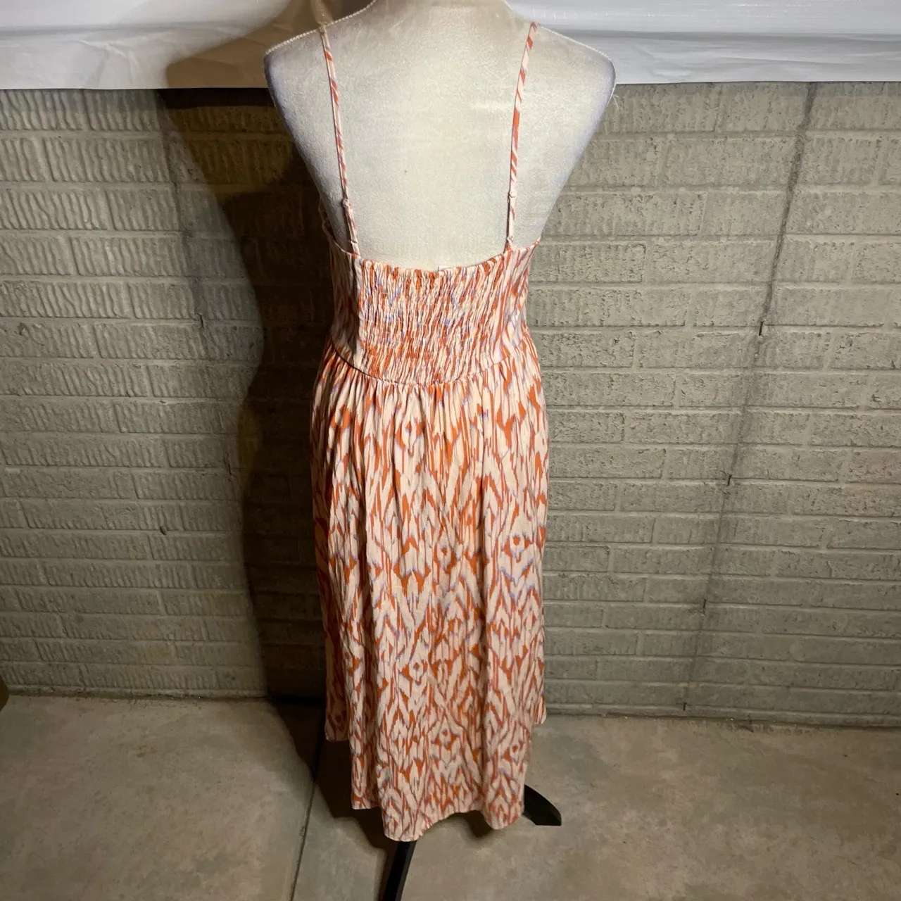 Nine West Women Abstract Pattern Keyhole Tank Wedding Guest MIDI Dress Size Medi - Image 3