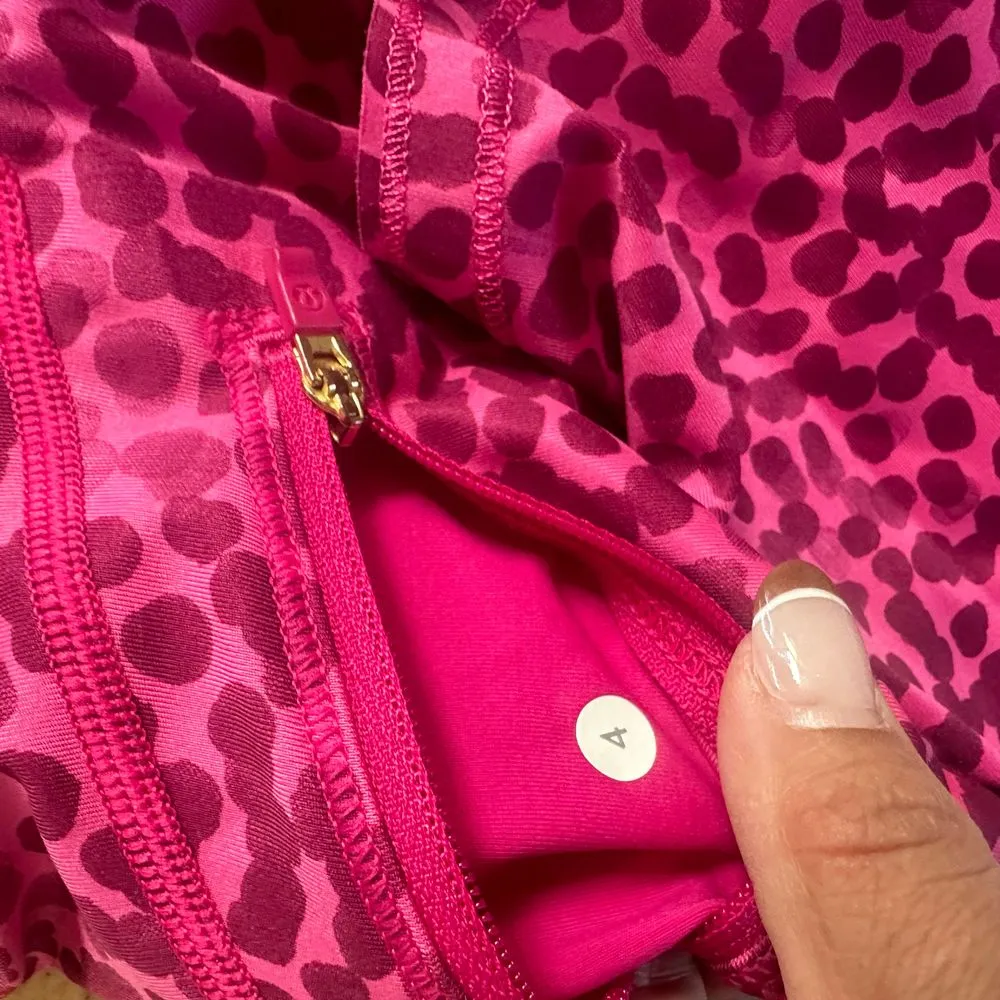 Lululemon Run Size 4‎ Top Speed Crop Ace Spot Pink workout capris - Image 7