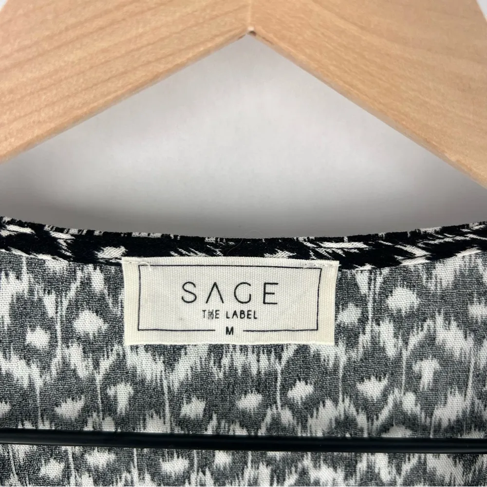 SAGE The Label Black White Abstract Tribal Print Lace-Up V-Neck Tunic‎ Top - Image 3