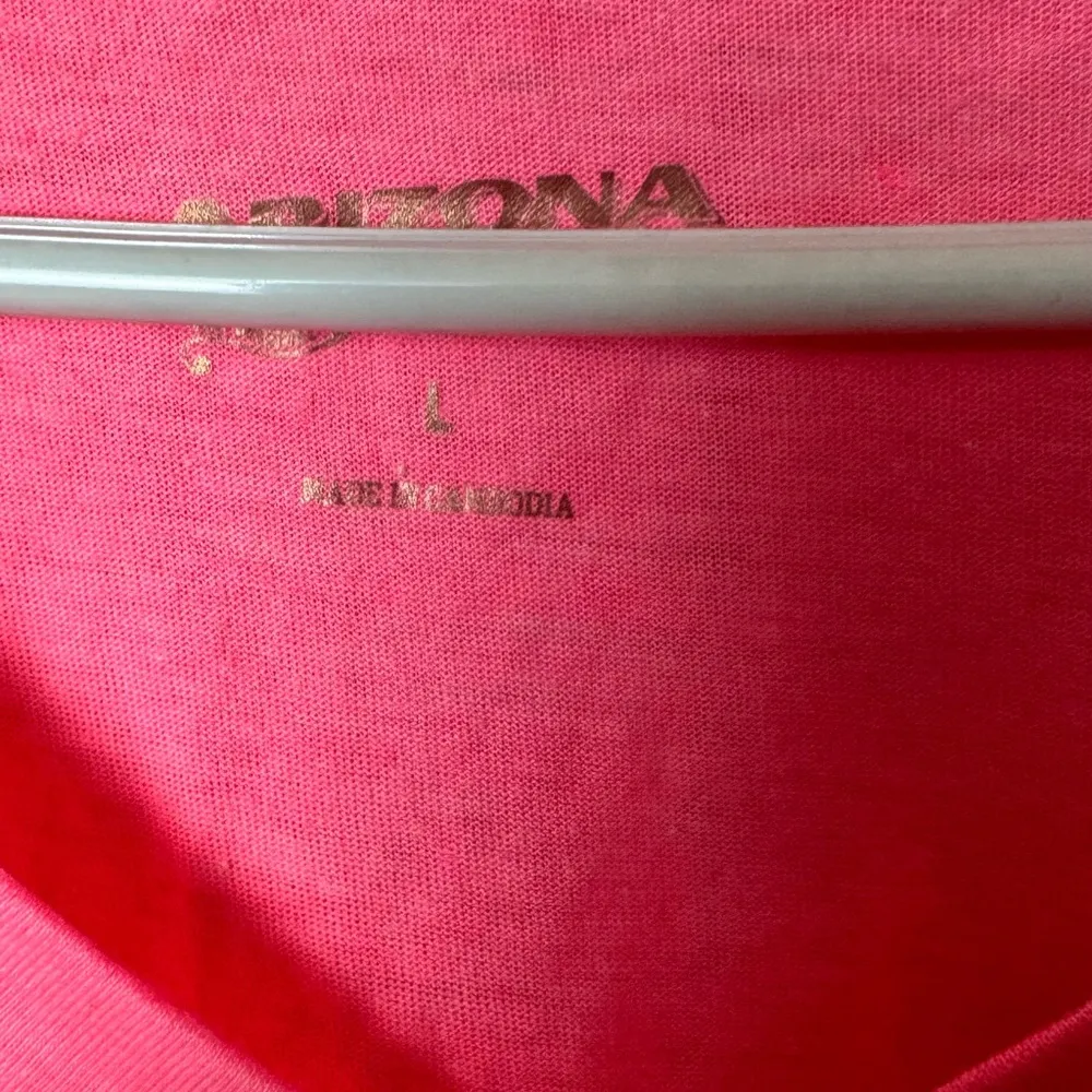 Arizona Jean Company  Short Sleeve V -Front  T-Shirt Sz L NWT - Image 7