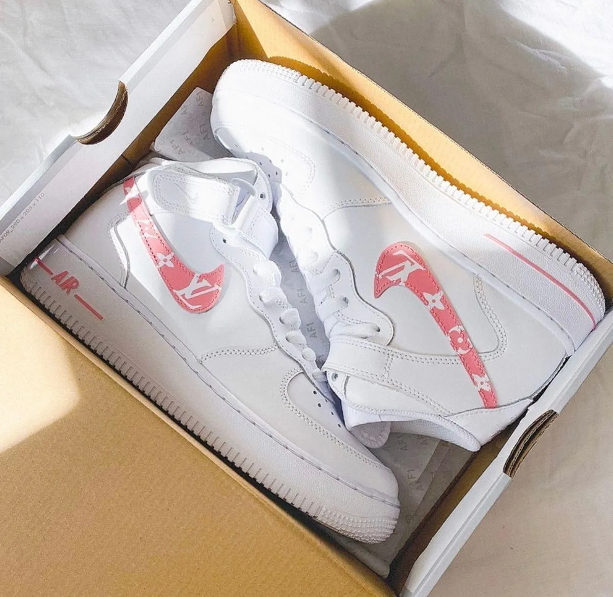 Custom Air Force 1 Pink Size 8 - Image 4