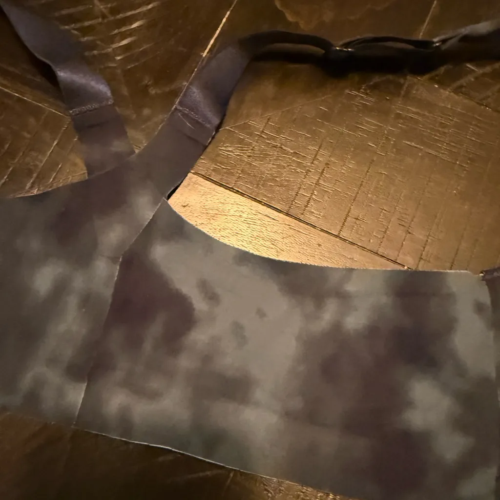 Victoria's Secret Knockout Navy and Grey / Light Blue Front Close Zip Sports Bra - Image 8