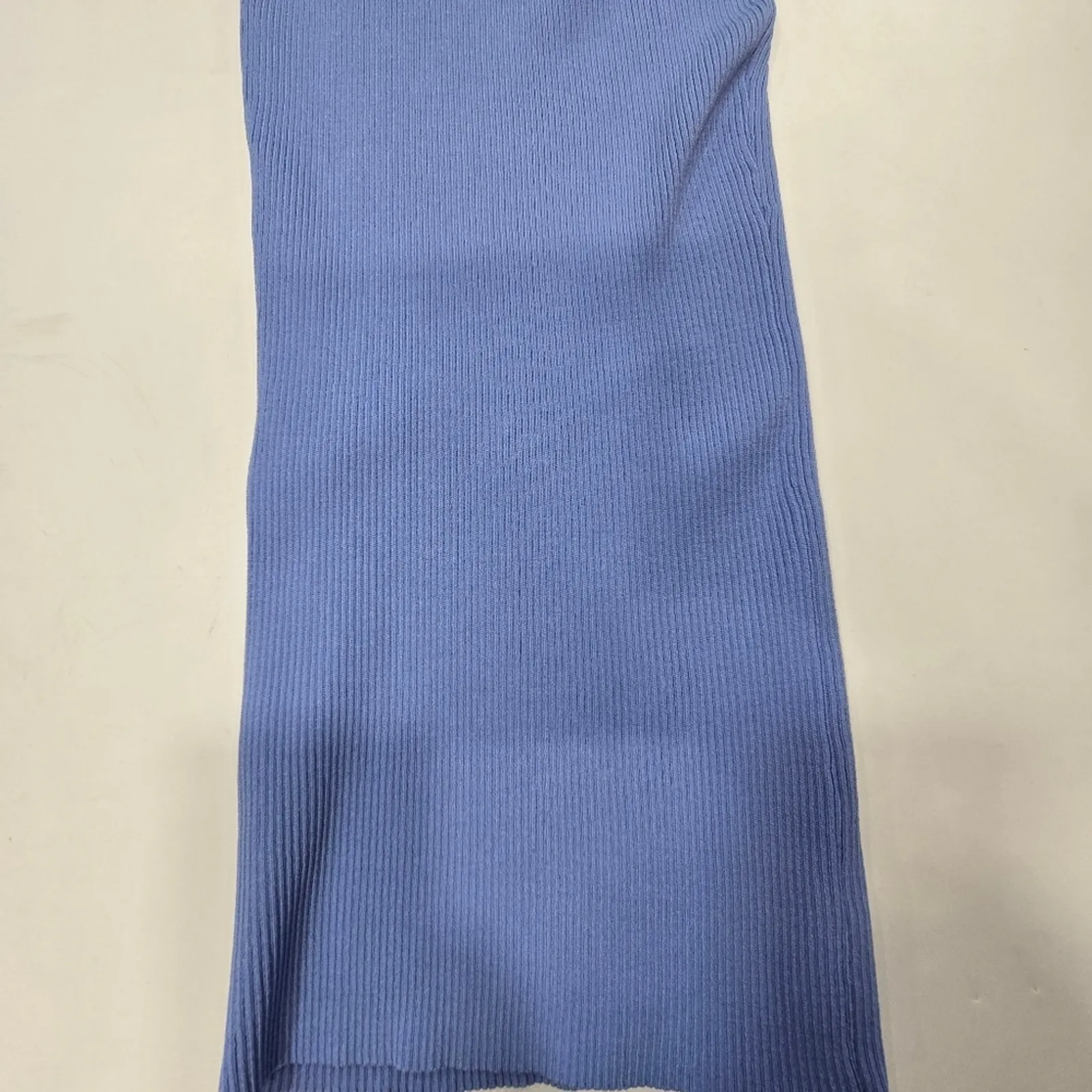 Superdown Racheal Open Back Dress in Blue Small - Image 11