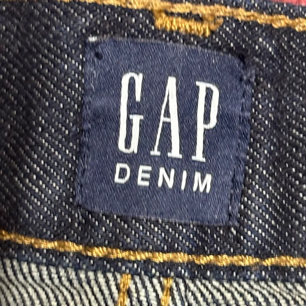 Gap Best Girlfriend Jeans Destructed Size 30 Regular - Image 4