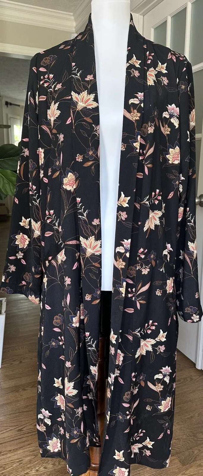 Daniel Rainn DR2 by Floral Kimono Duster Jacket Black Pink Boho Long Sleeve L - Image 1