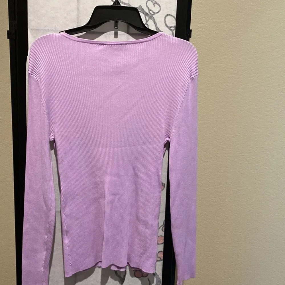 INC  long sleeve Sweater cutout on shoulder - Image 3