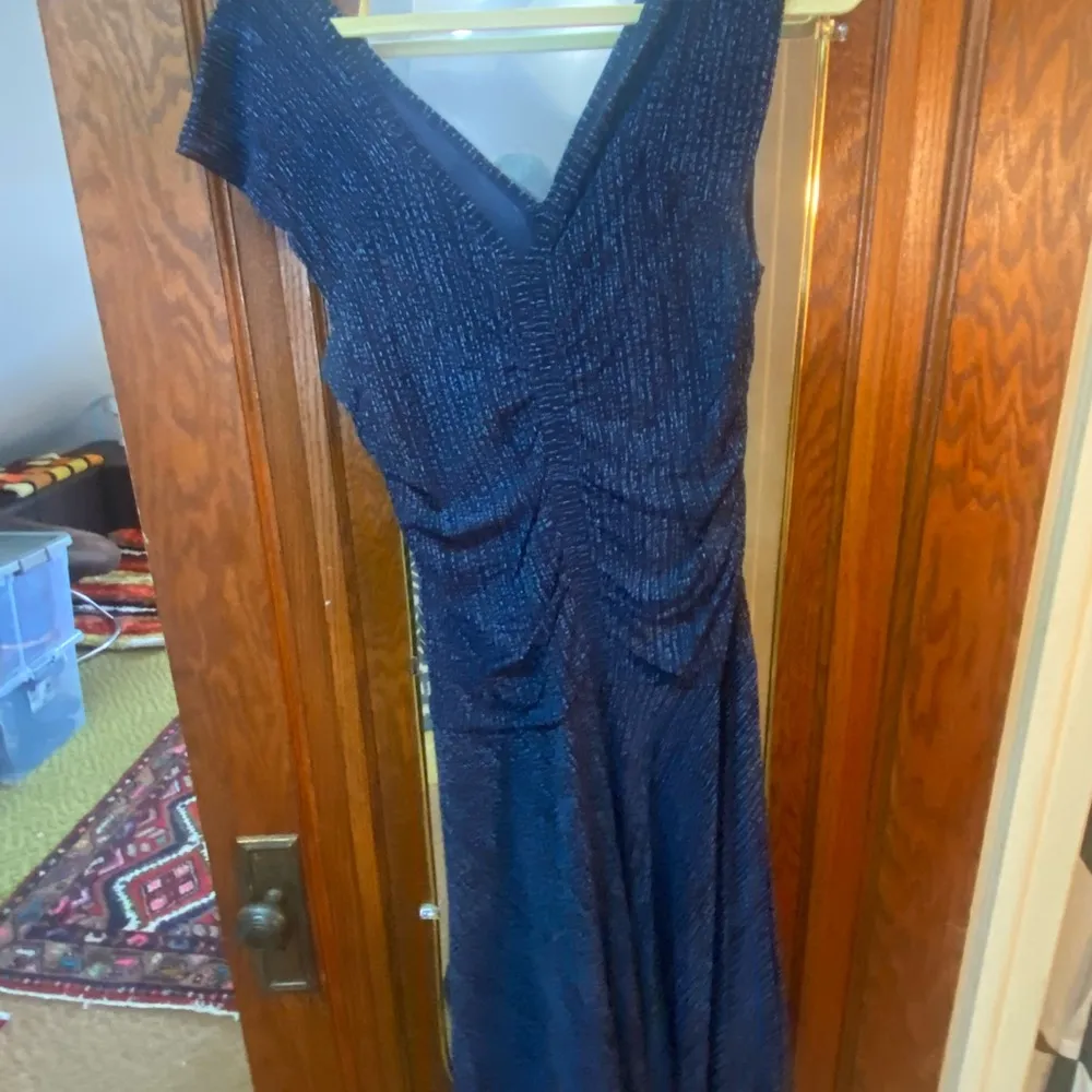 Blue Maxi Dress with Elegant Flow LG - Image 3