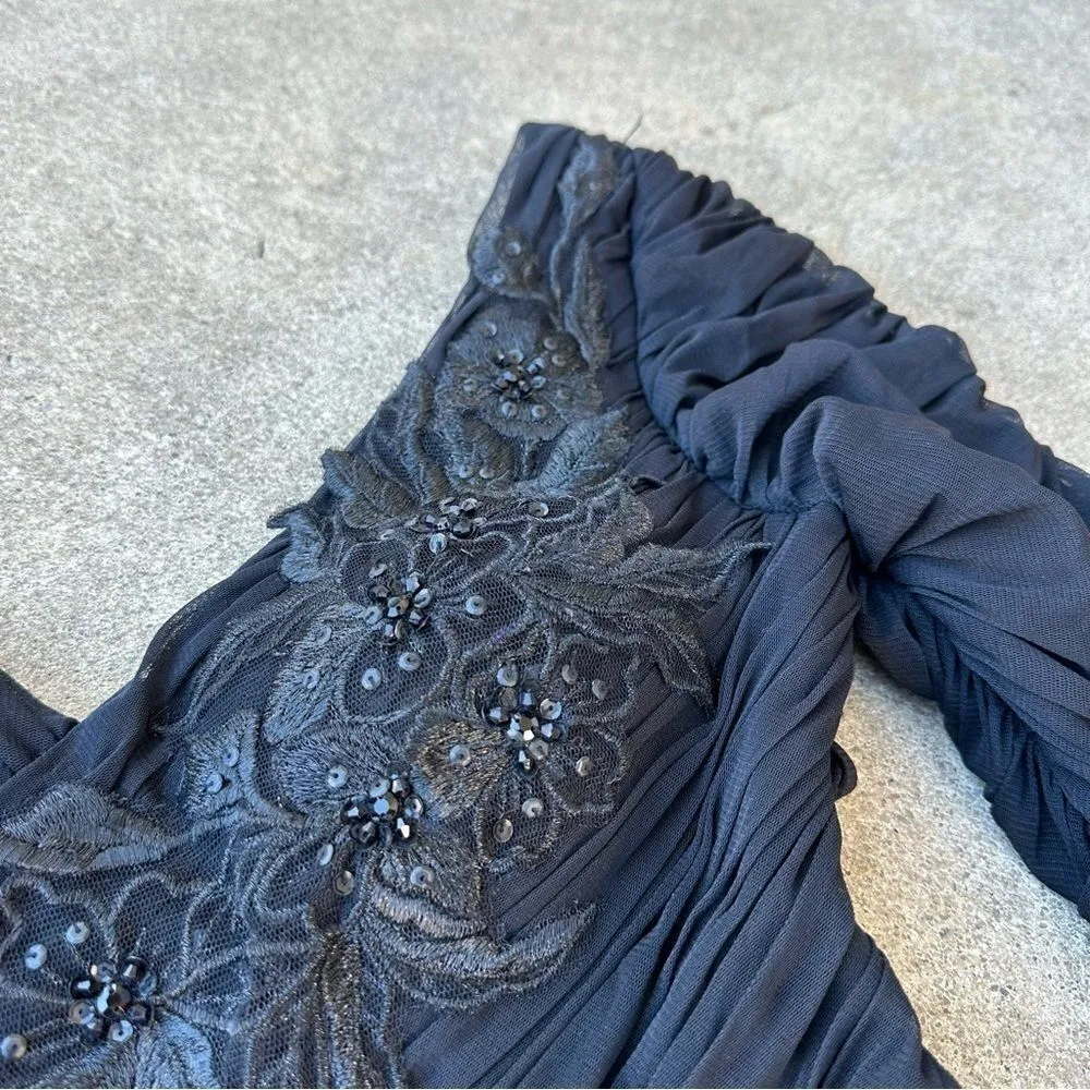 Sue Wong Nocturne Silk Floral Embellished Sample Dress - Image 3