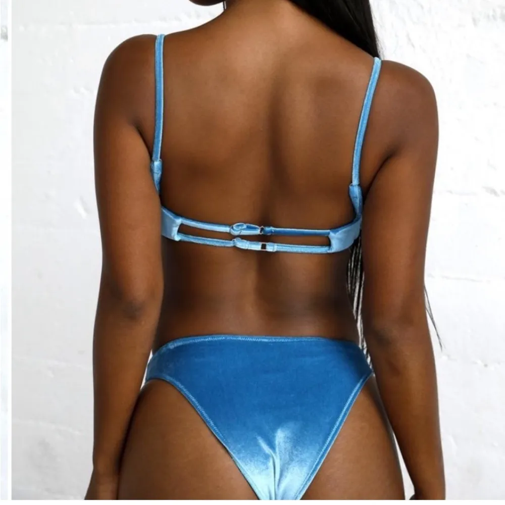 Tiger Mist Blue velvet bikini set - Image 3