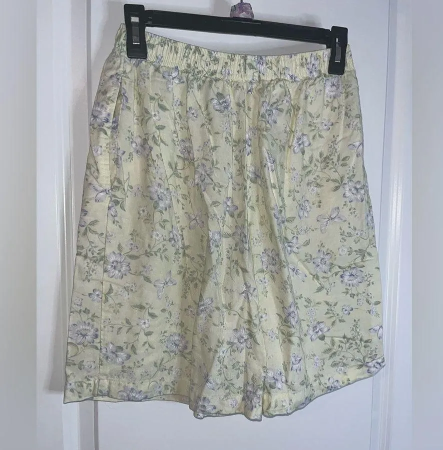 Koret City Blues Vintage Floral High Rise Pleated Shorts Cottagecore Yellow S - Image 5