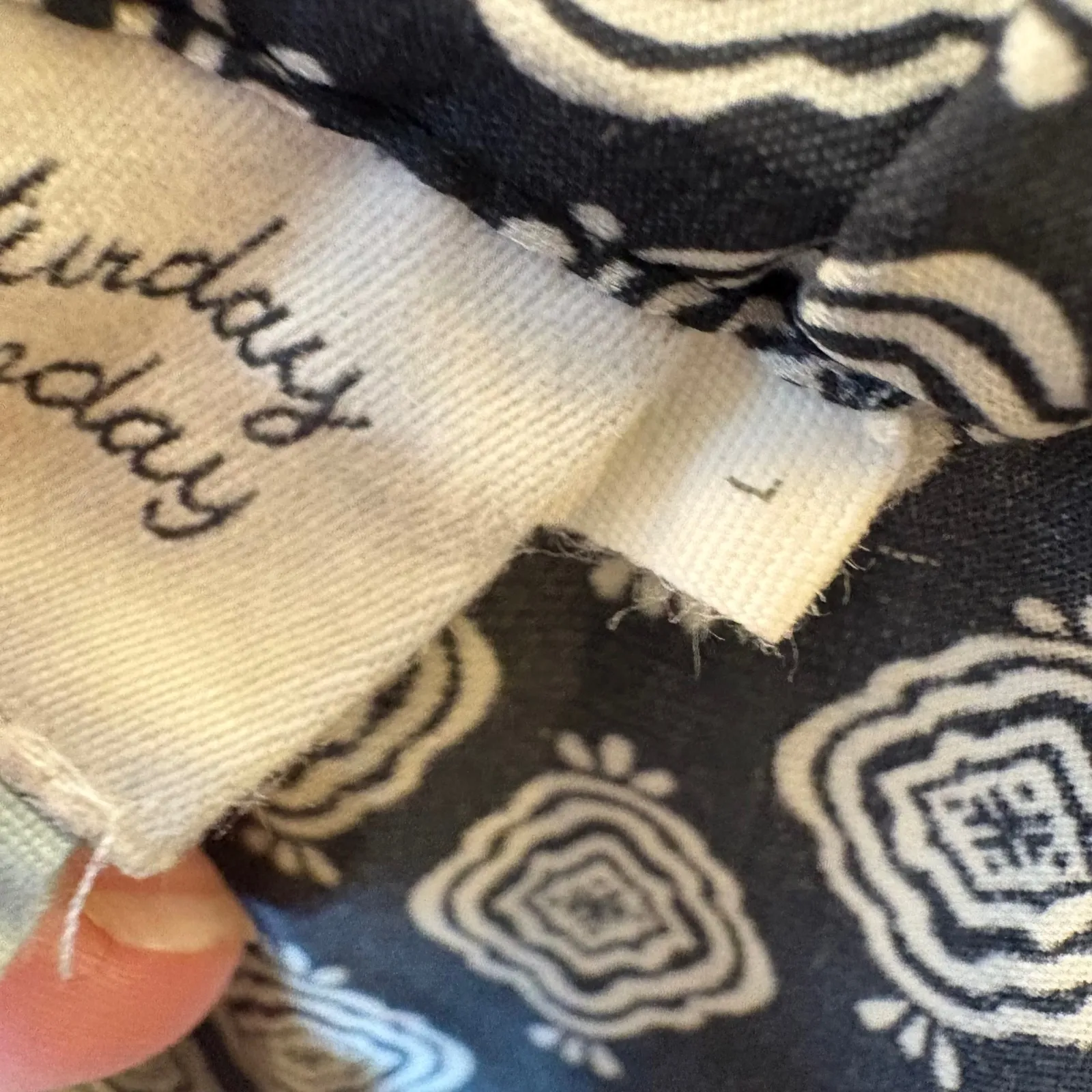 Anthropologie Saturday Sunday Boho Printed Pull - Image 6