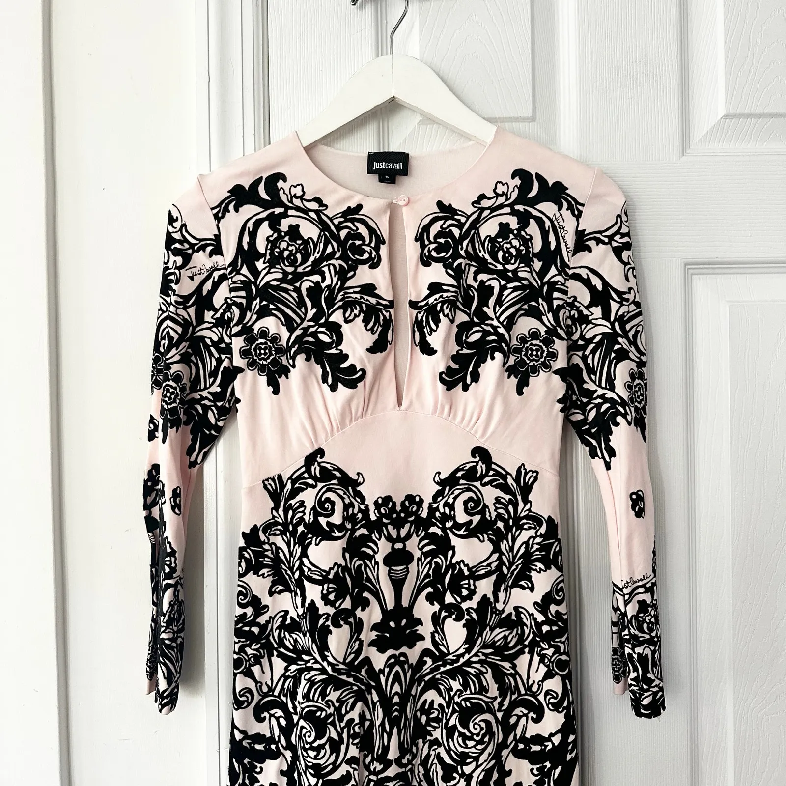 Just Cavalli Blush Pink Black Velvet Baroque Scroll Design Bodycon Keyhole Dress - Image 3