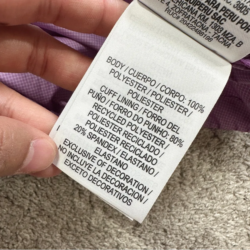 Nike Women’s Windbreaker Running Jacket Hooded Full Zip Lightweight in Purple L - Image 11