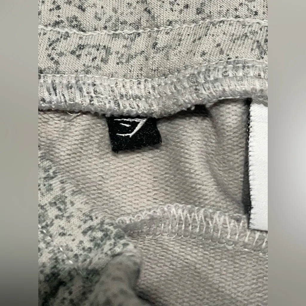 GYMSHARK Women’s Chalk Joggers Open Knees - Splatter Gray - Medium - EUC - Image 11