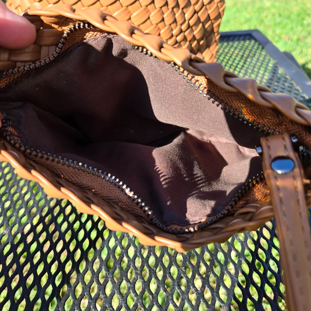 Vegan Woven Mini Purse And Inner Wristlet Tan - Image 4