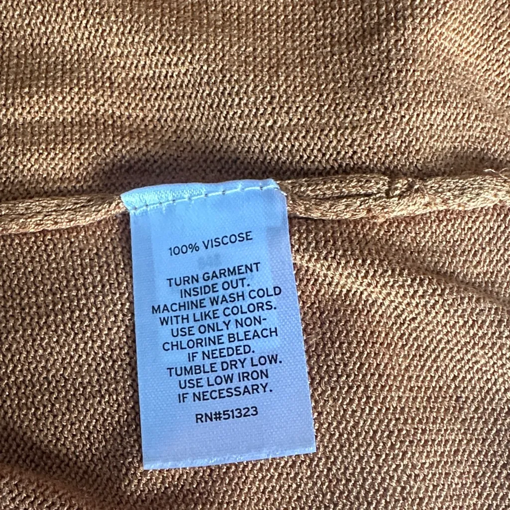 Halogen Women's Amber Crew Neck Sweater size small - Image 3