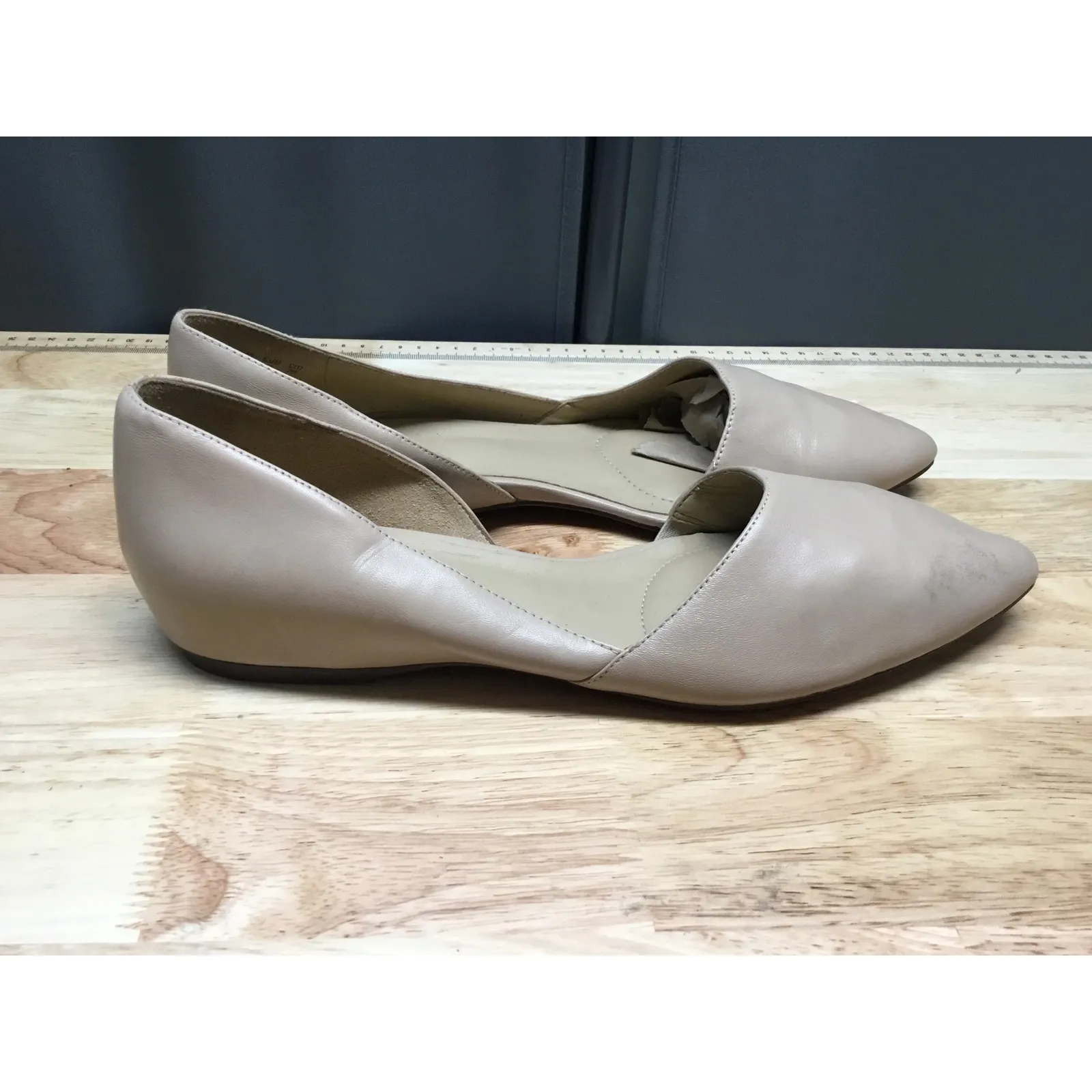 Naturalizer Samantha D'Orsay Women's 11 Beige Leather Slip-On Ballet Flats - Image 3