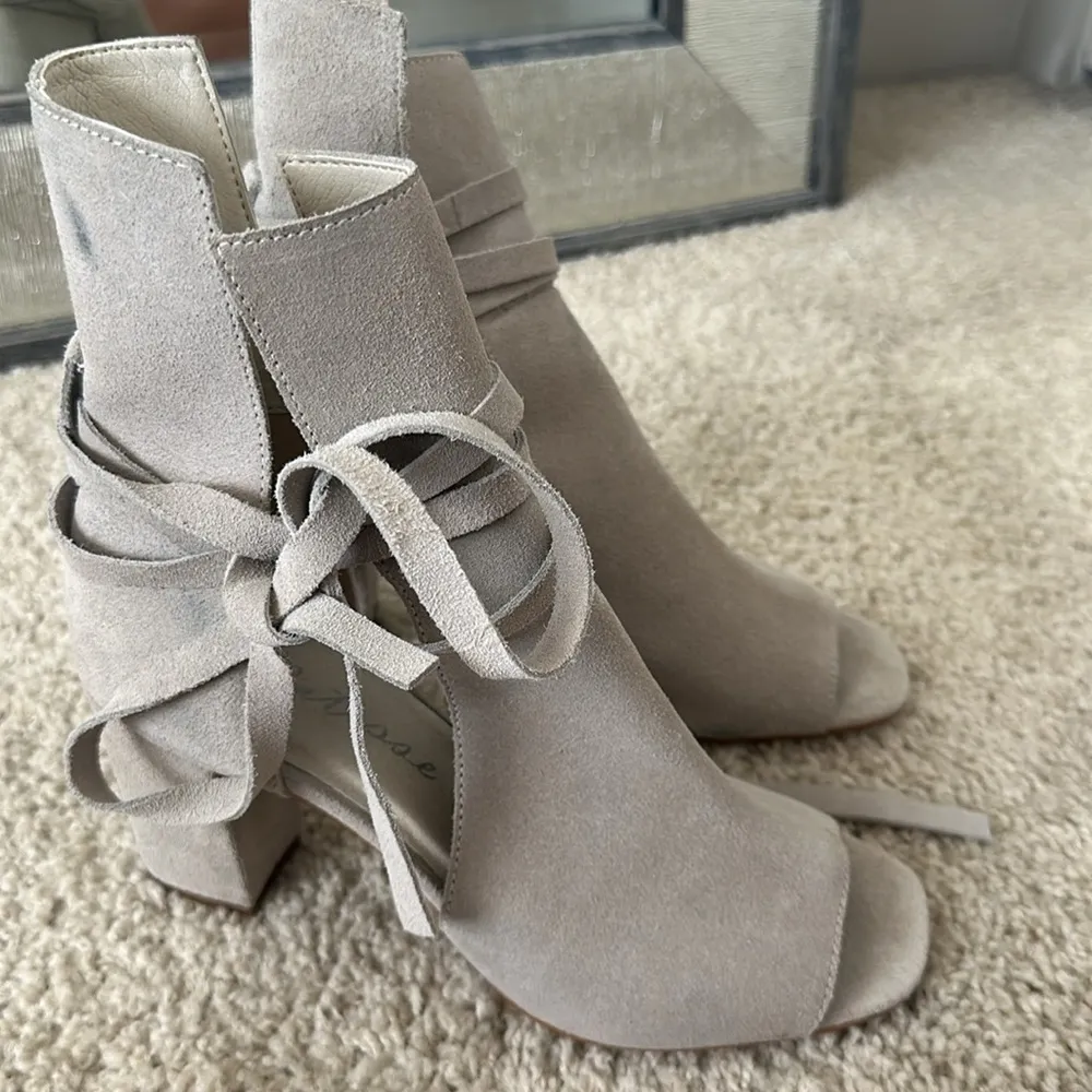 Matisse Wrap Up Suede Boot Gray Size 8 - Image 4