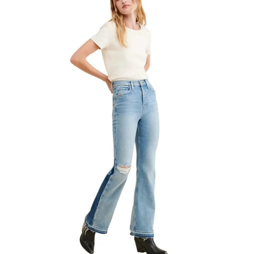 Hudson Jeans Flare Denim Distressed Faye Harmonica not included in promotions - Image 2