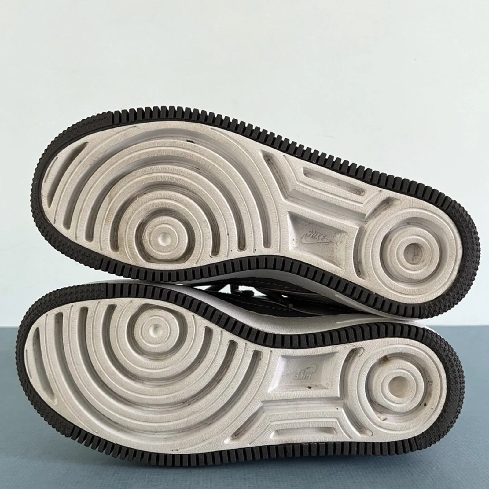 Nike Air Force 1 Jester XX Low Gunsmoke Metallic Pewter Vast Grey Suede Sneakers - Image 8