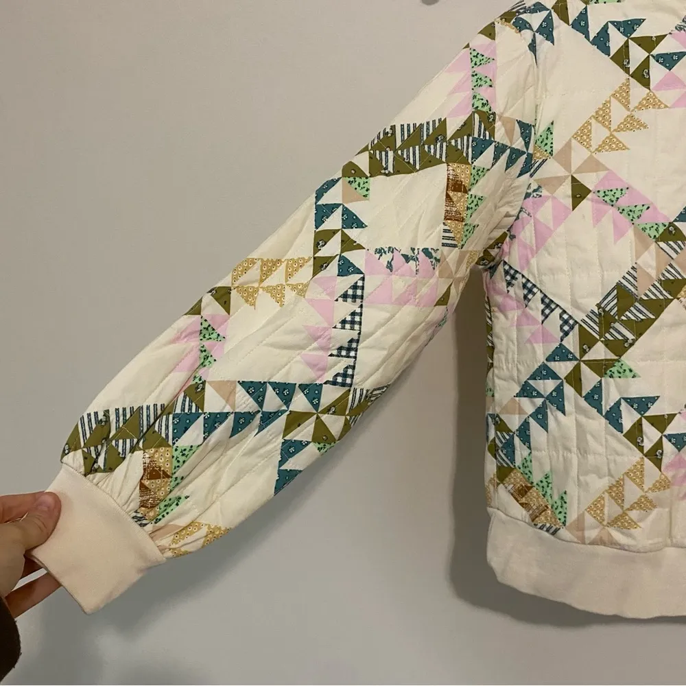 Universal Thread Quilted Pullover Crewneck size Small - Image 2