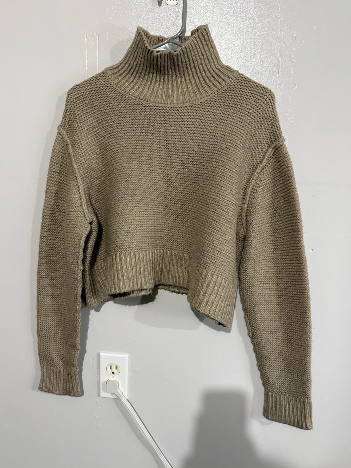 Elodie Womens Knit Crop Sweater Beige Long Sleeve Pullover Neutral Beachy L - Image 1