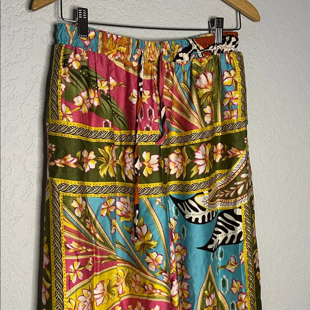 NEW Haute Hippie Pullon Wide Leg Pants Resortwear Tropical Vacation Hawaiian - Image 2