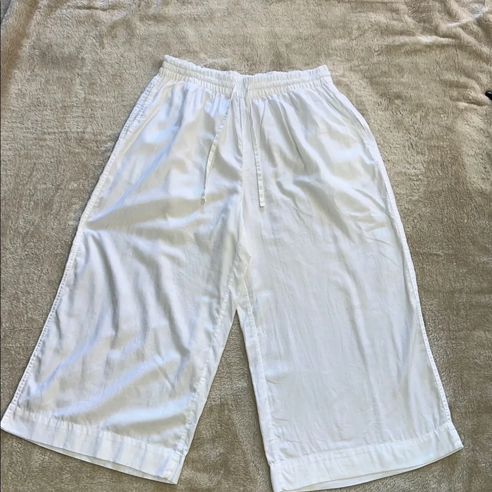 Athleta White Wide-Leg Cropped Pants‎ - Image 2
