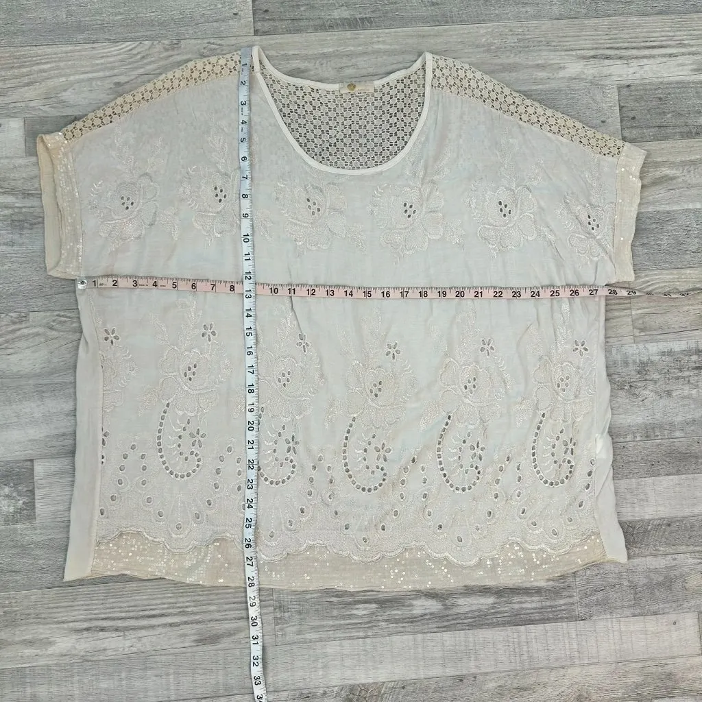 Made In Italy Ivory Eyelet Lace Embroidered Lightweight Top O18 Size M - Image 4