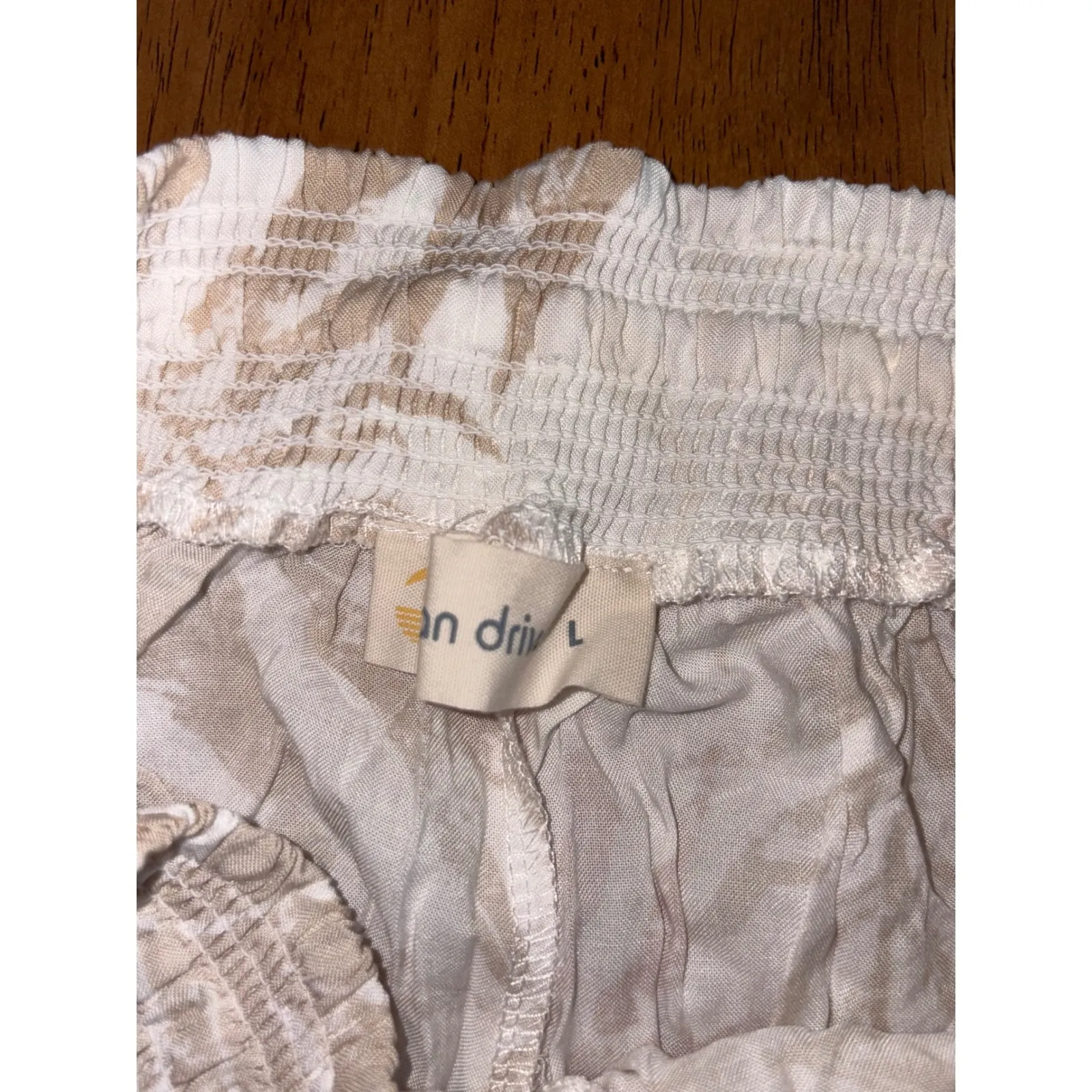 Ocean Drive Smocked Shorts Palm Leaf Print Tassel‎ Detail Casual Size L - Image 5