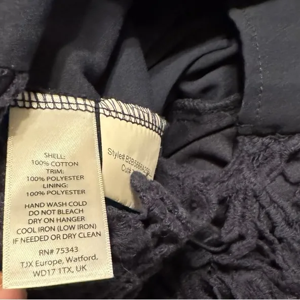 TJ Maxx ‎ Lace Overlay Top - Image 5