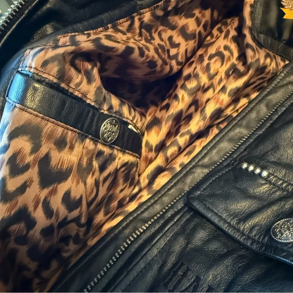 Harley Davidson Women’s Black Leather Biker Riding Jacket - Image 14