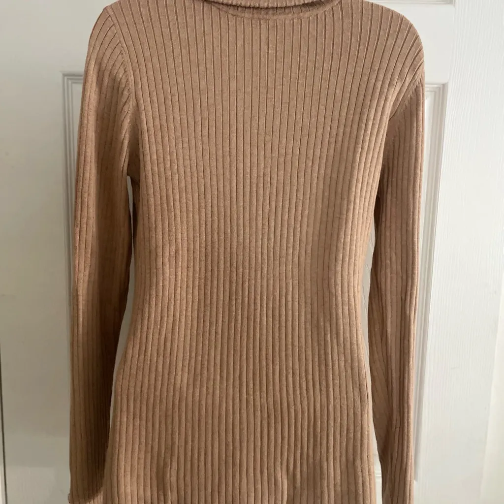 J. McLaughlin Tan Ribbed Turtleneck Sweater - Image 3