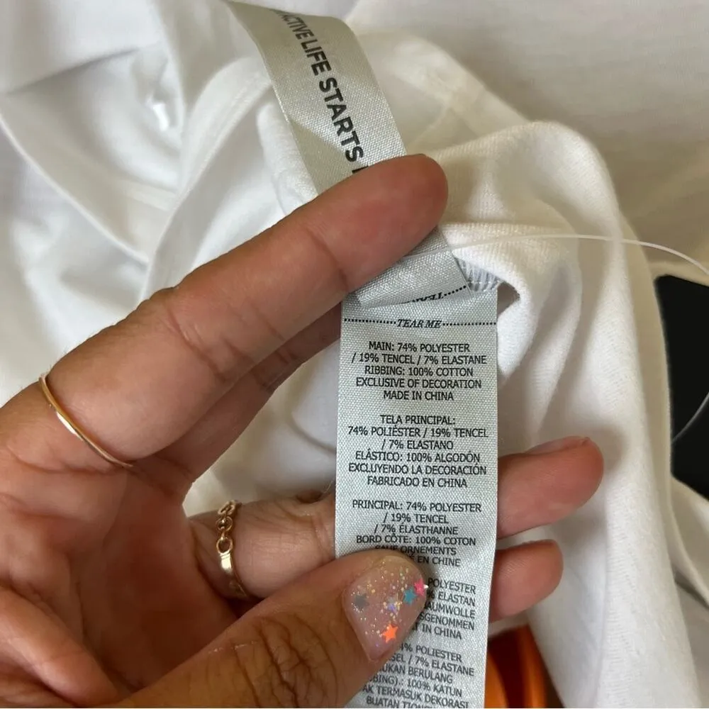 Lorna Jane Open Back Zen Active Tee in White - Image 9