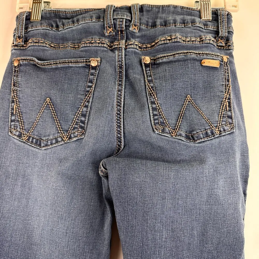 Wrangler Women's Retro Mae Mid Rise Bootcut Jeans Size 5/6 - Image 3