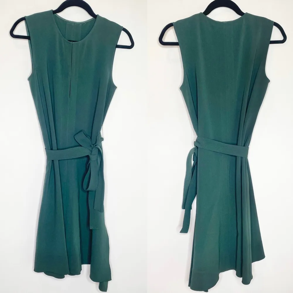 Theory Desza Admiral Crepe Dress in Hunter Green - Image 3