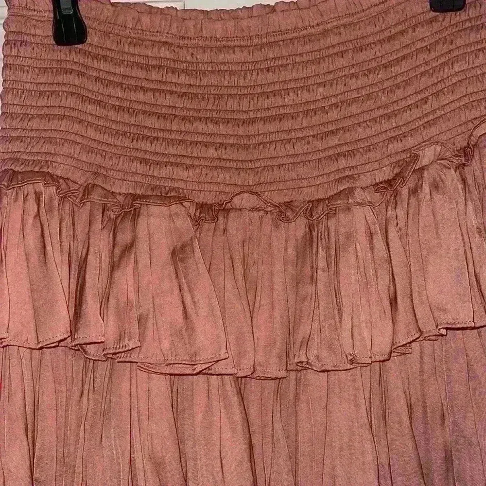 Vestique Skirt with shorts Size Medium - Image 2