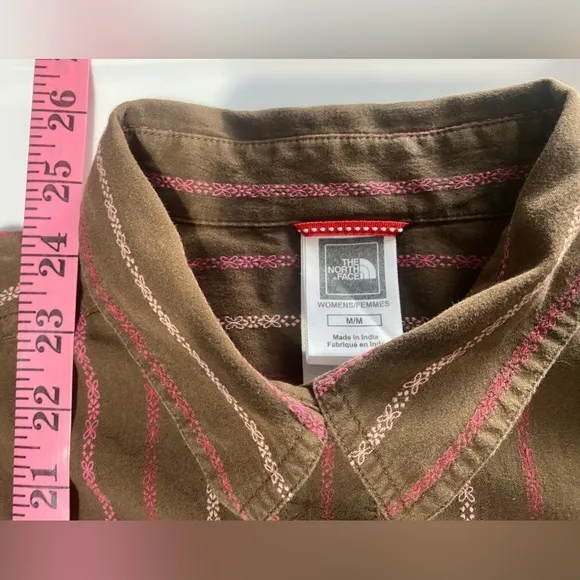 The North Face women’s snap‎ front shirt - Image 10