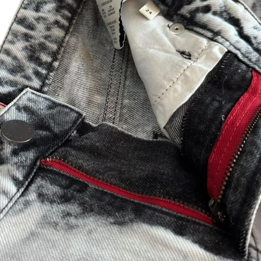 Alice + Olivia Genevieve Baggy Jean in Tie Dye 24 - Image 4